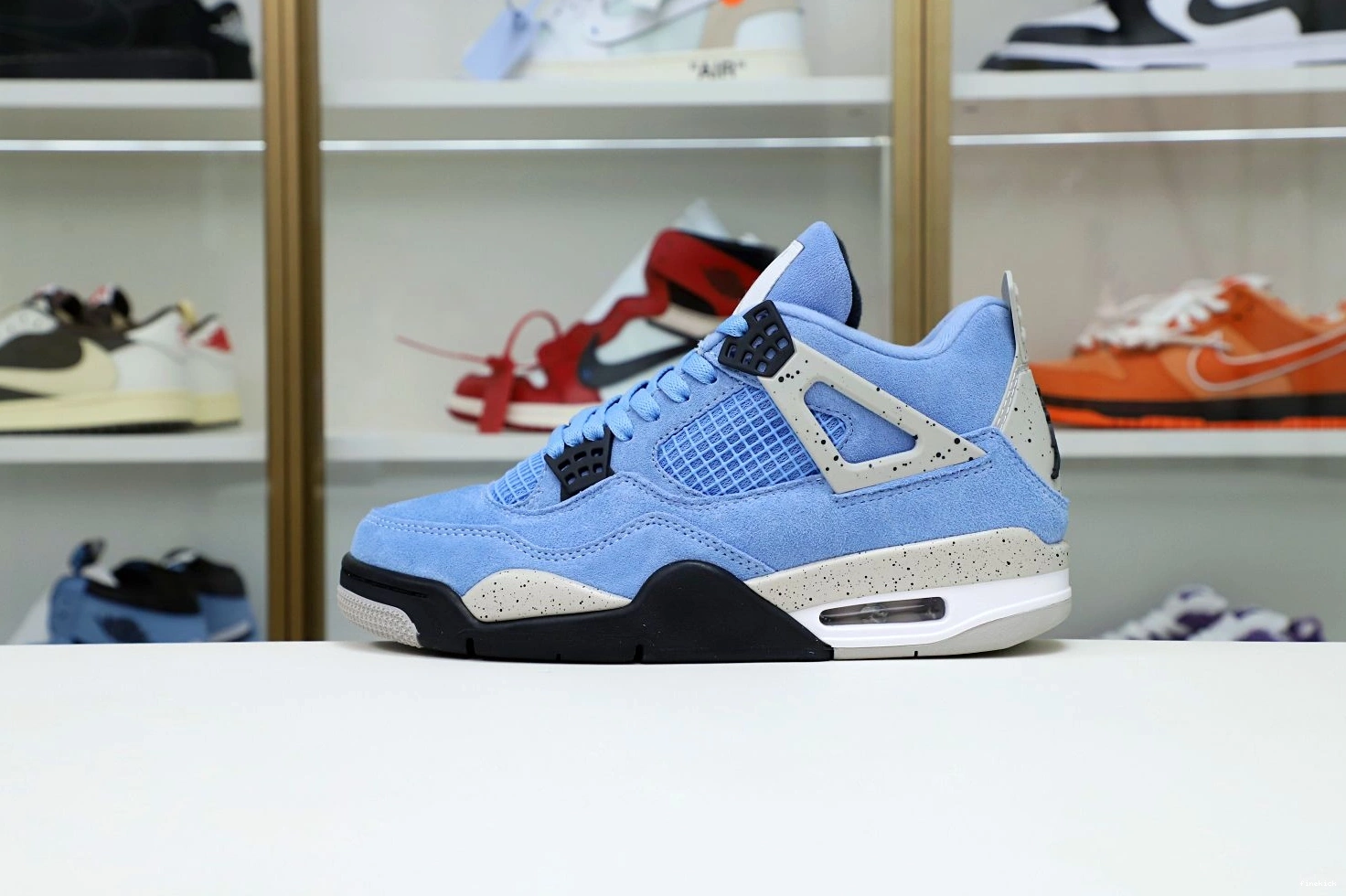 JORDAN 4 BLUE UNIVERSITY AIR 0209